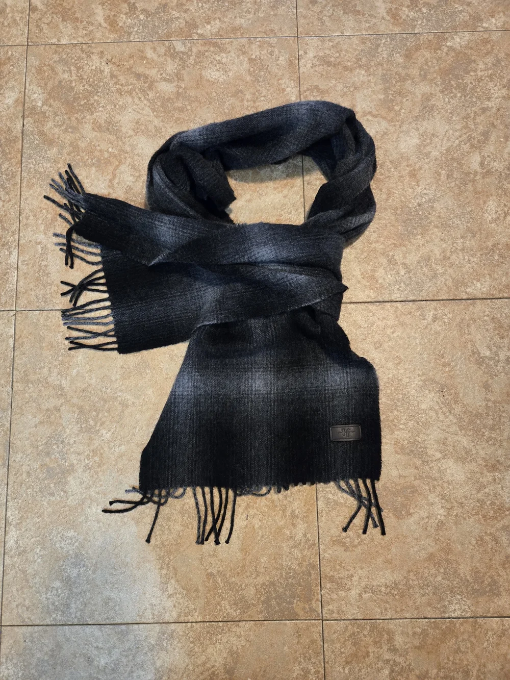 Hickey Freeman Black to Charcoal Ombre Fringe Scarf